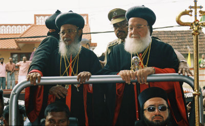 His Holiness with the Mapriono Baselious Thomas I